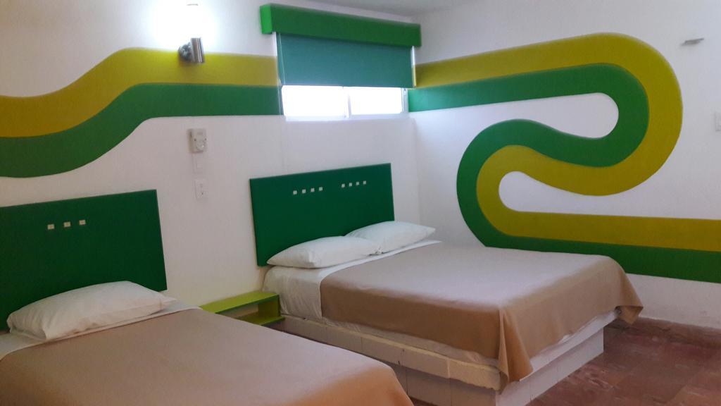 Hotel Maria Guadalupe Valladolid  Buitenkant foto
