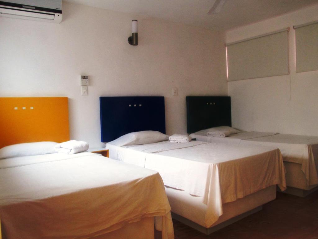 Hotel Maria Guadalupe Valladolid  Kamer foto