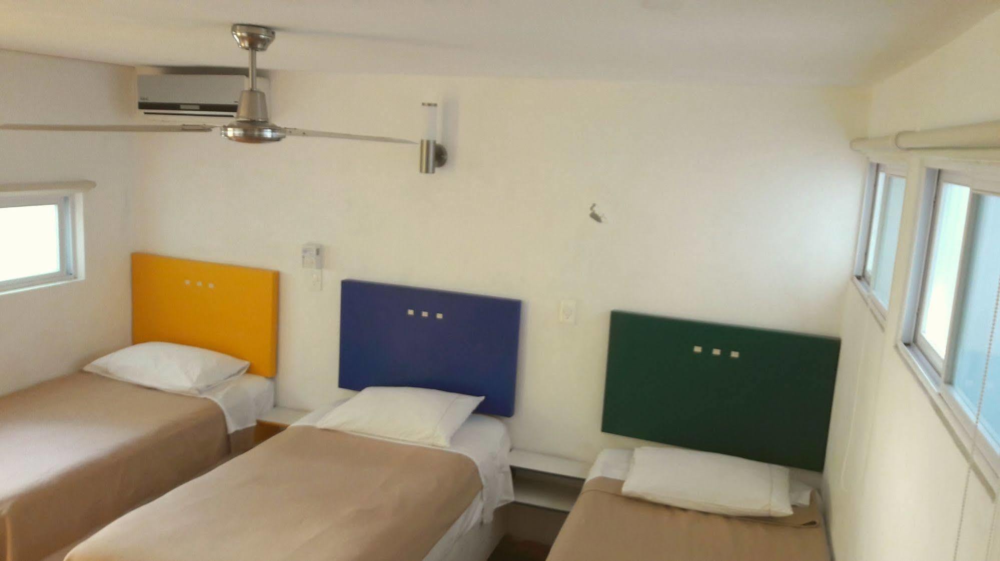Hotel Maria Guadalupe Valladolid  Buitenkant foto