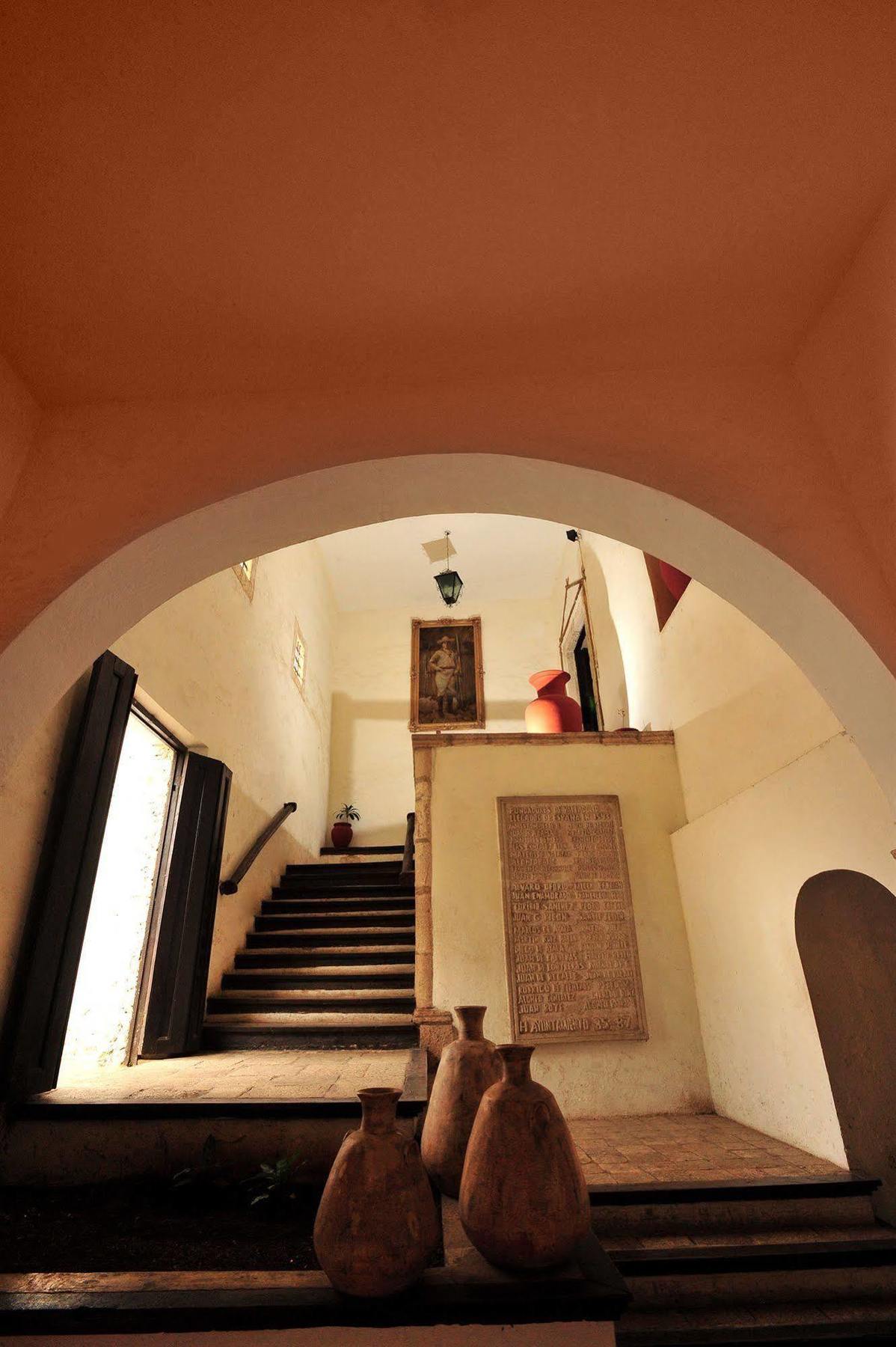 Hotel Maria Guadalupe Valladolid  Buitenkant foto